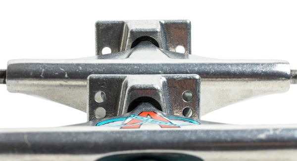 Venture - Koston V8 Polished 5.6 Hi