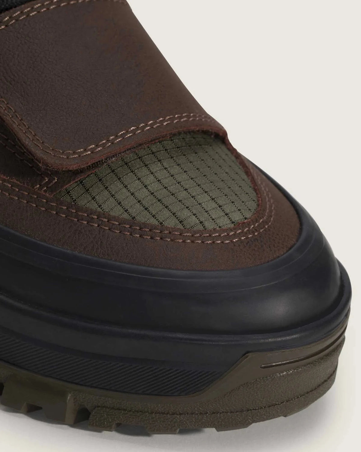 Vans - MTE Mountain Mid Gore-Tex Dark Green / Dark Brown