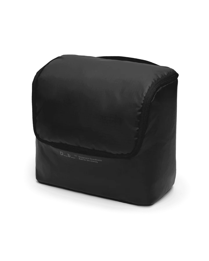 Db Journey - Essential Washbag M Black Out