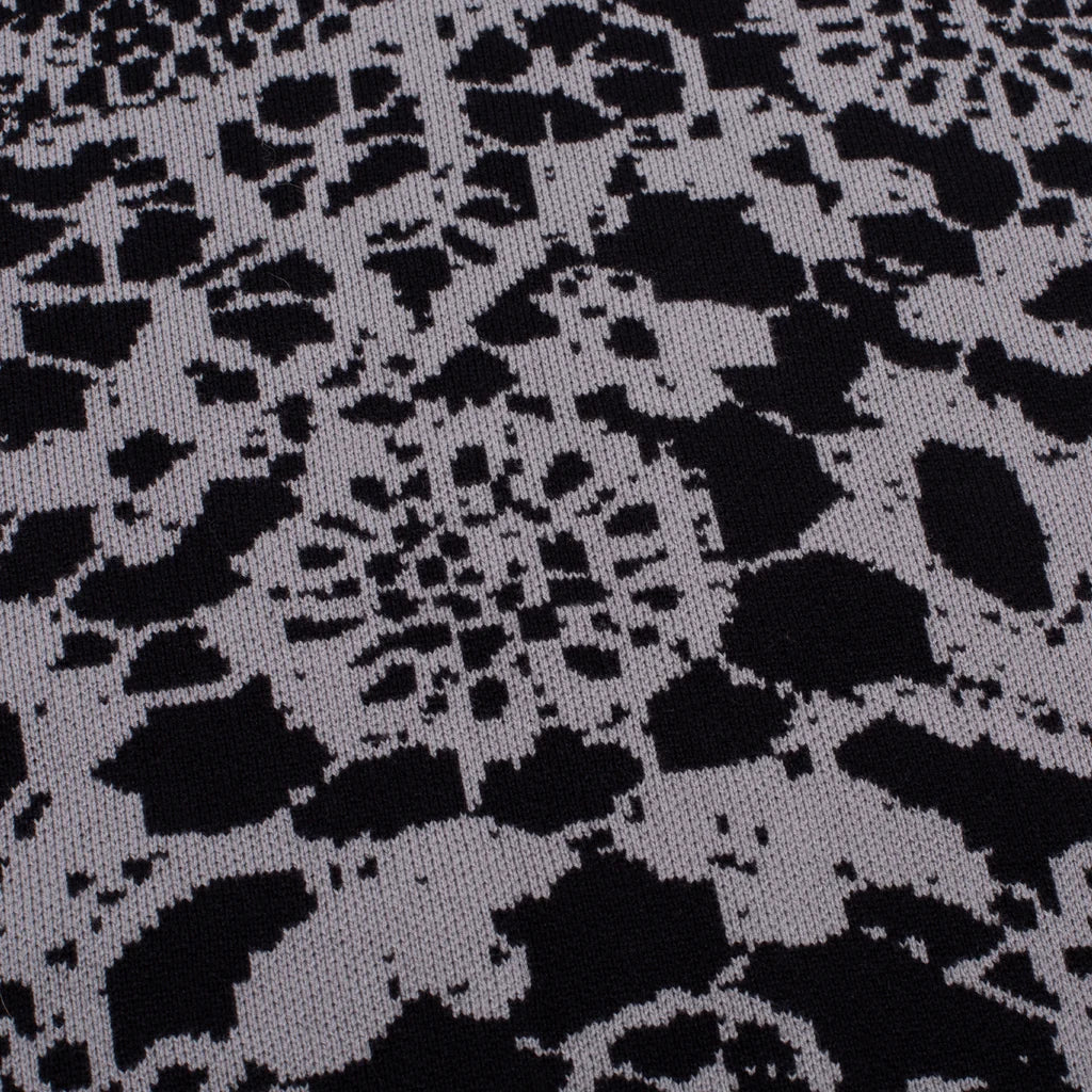 GX1000 - Jacquard Knit Sweater Laced Grey / Black