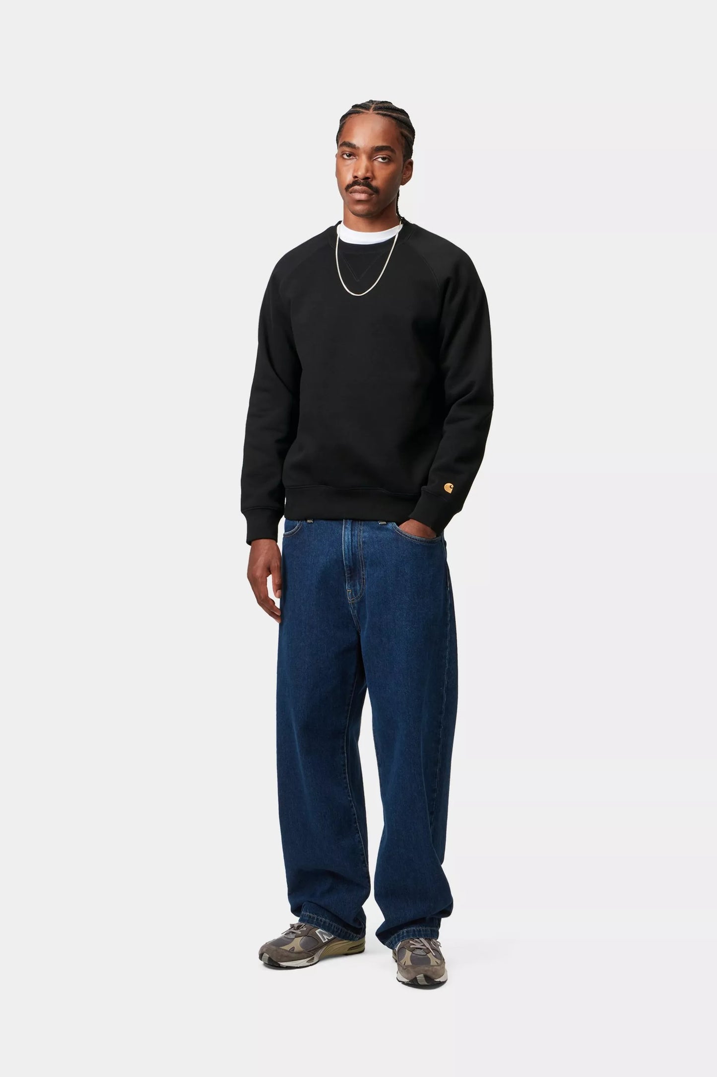 Carhartt - Chase Sweat Black / Gold