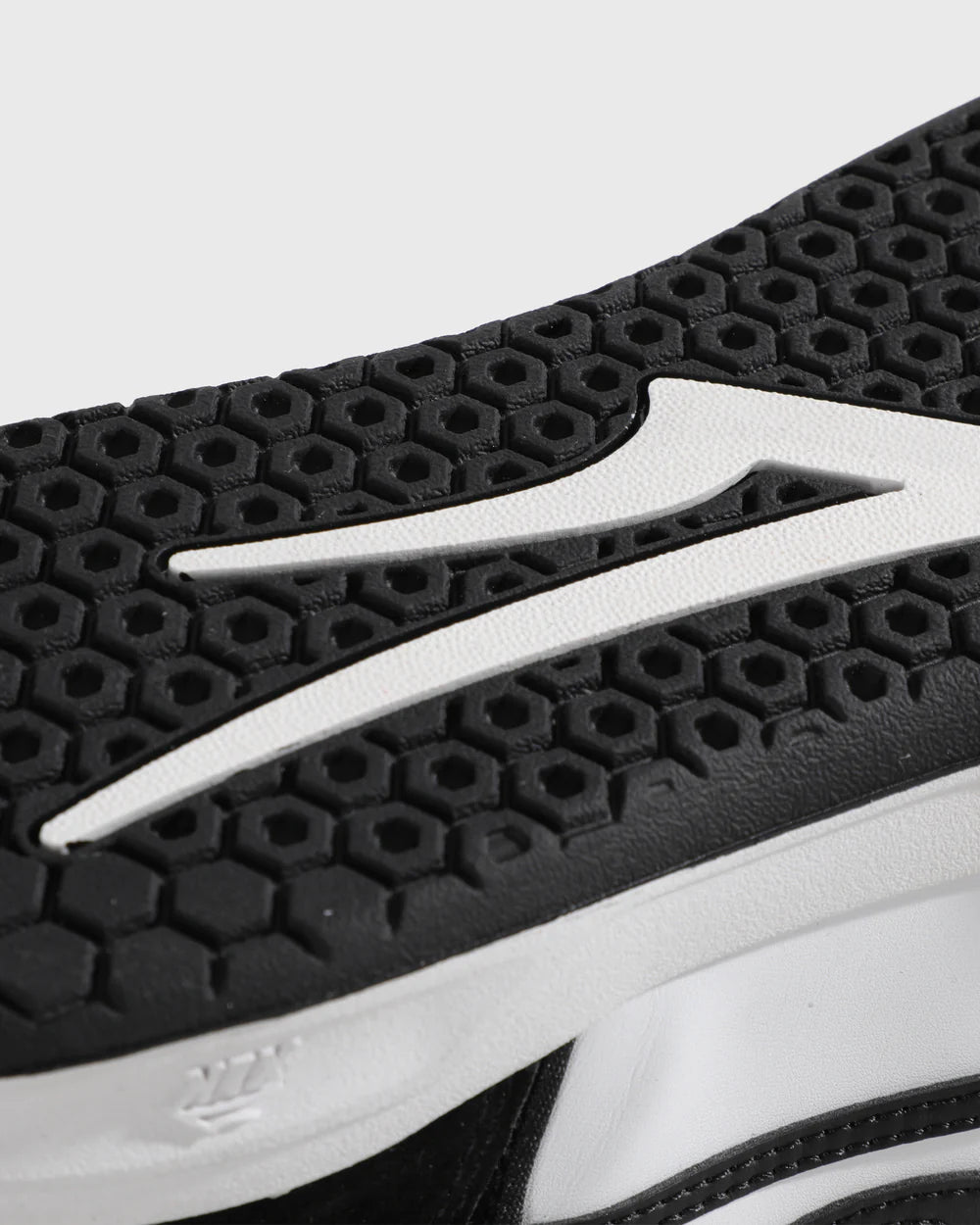 Lakai - Telford Low Black / White Leather